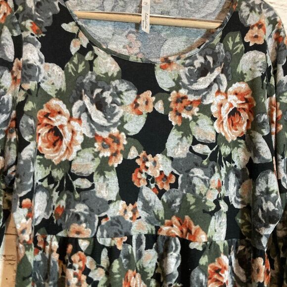 NY Collection Babydoll Sweater Dress Womens 1X Gray Rose Floral Flared Sleeve - Picture 7 of 16